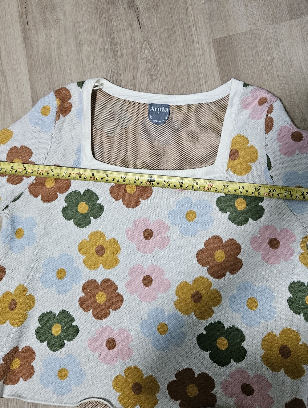 ARULA Cream Multi Floral Square-Neck Long Sleeve Top - Picture 8 of 12